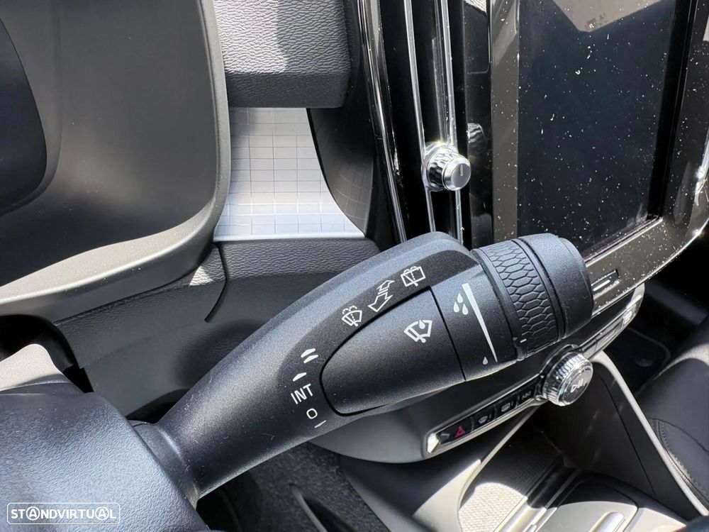 Volvo XC 40 1.5 T5 PHEV R-Design Expression - 45