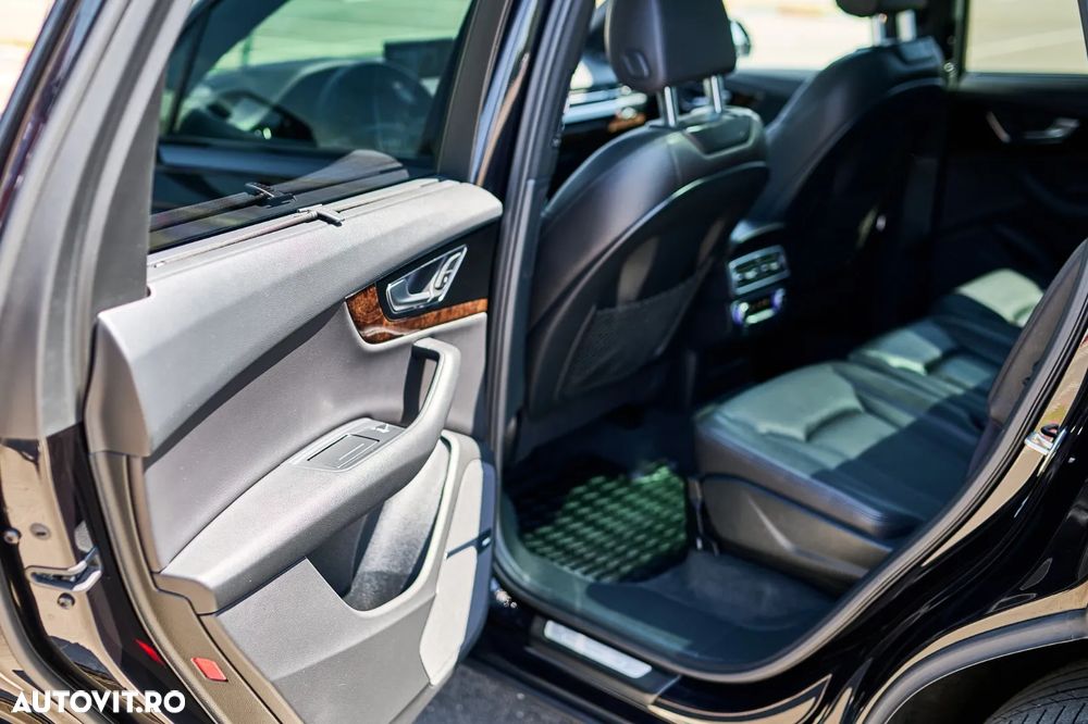 Audi Q7 3.0 TFSI Quattro Tiptronic - 13