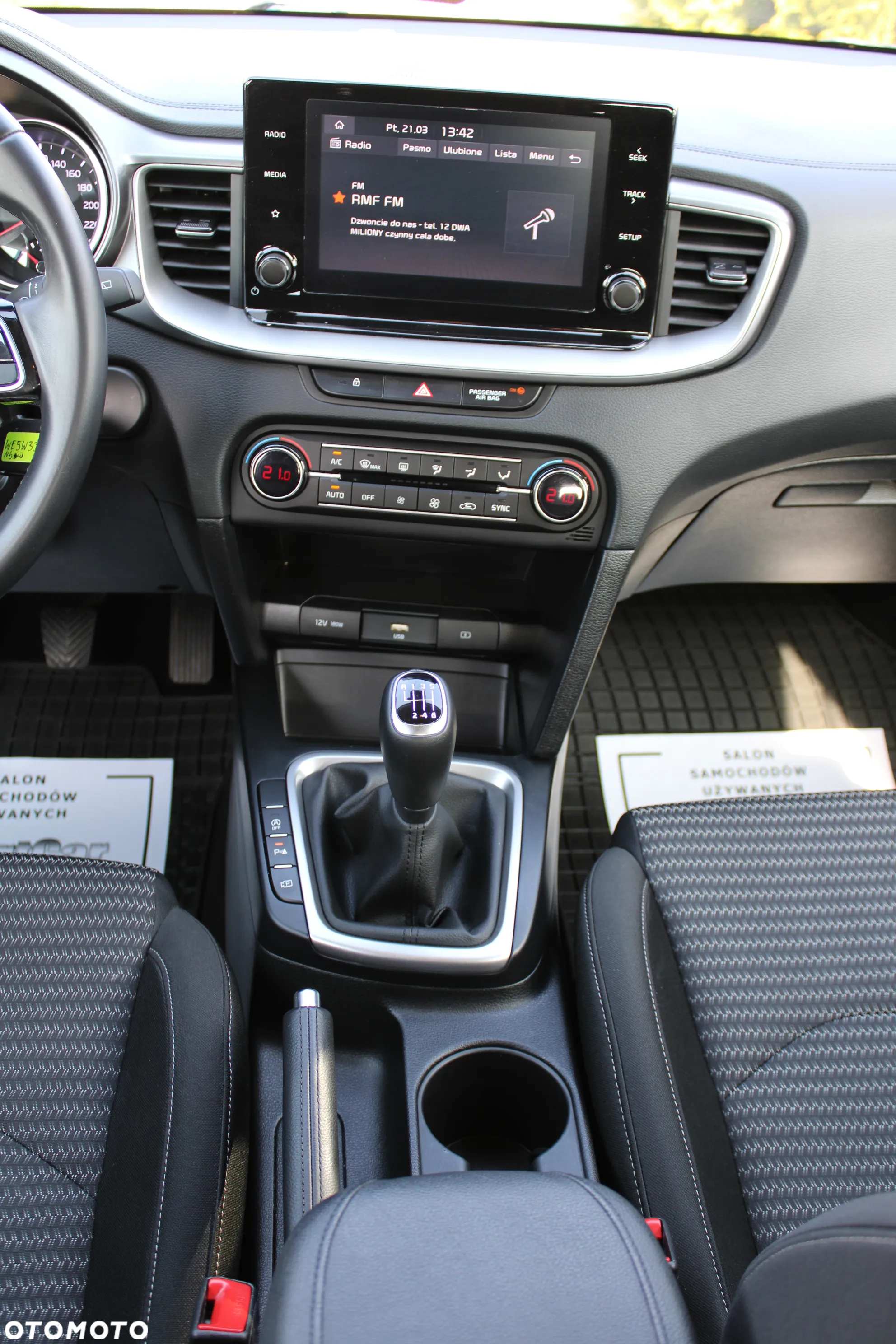 Kia Ceed 1.5 T-GDI M - 28