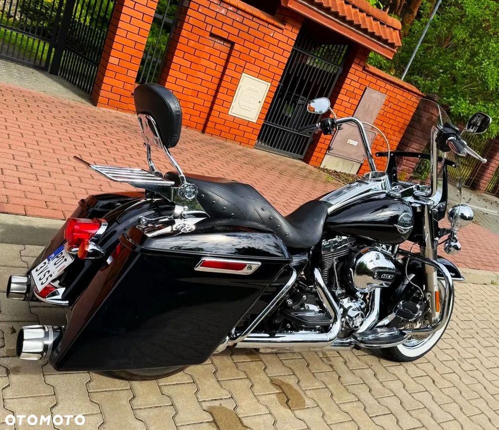Harley-Davidson Touring Road King - 14