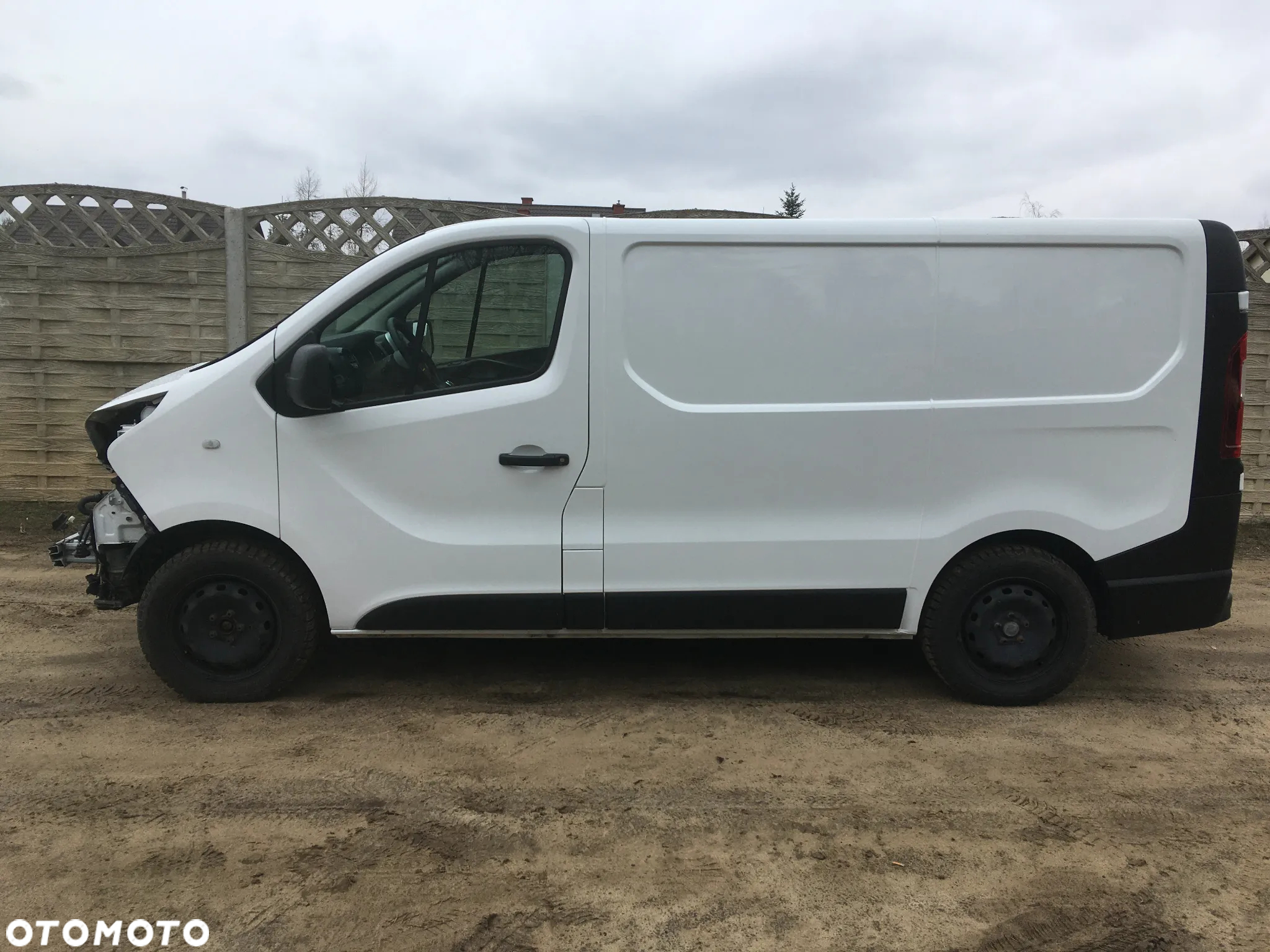 Renault TRAFIC - 7