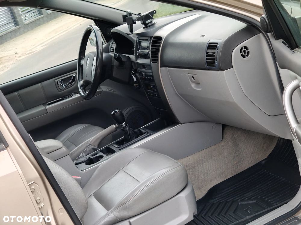 Kia Sorento 2.4 LX - 5