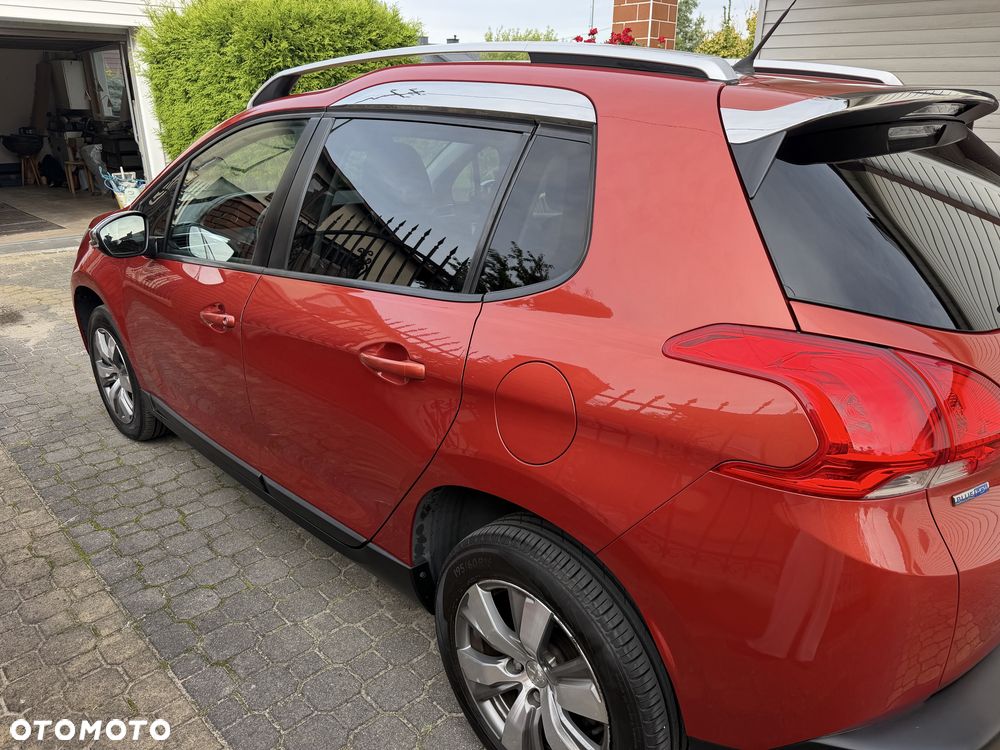 Peugeot 2008 - 4