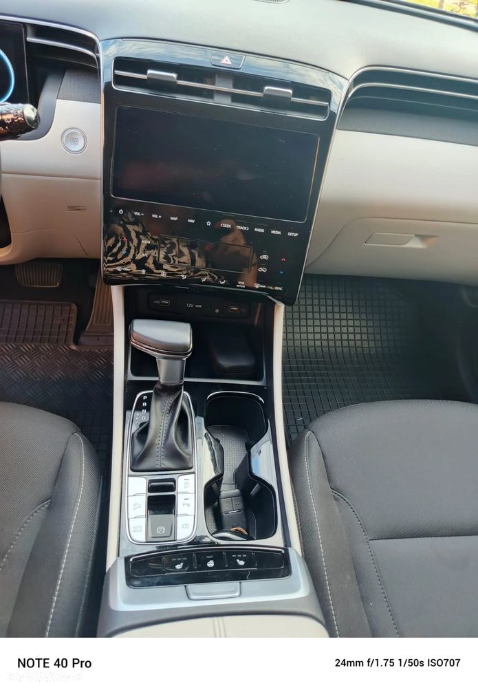Hyundai Tucson - 8