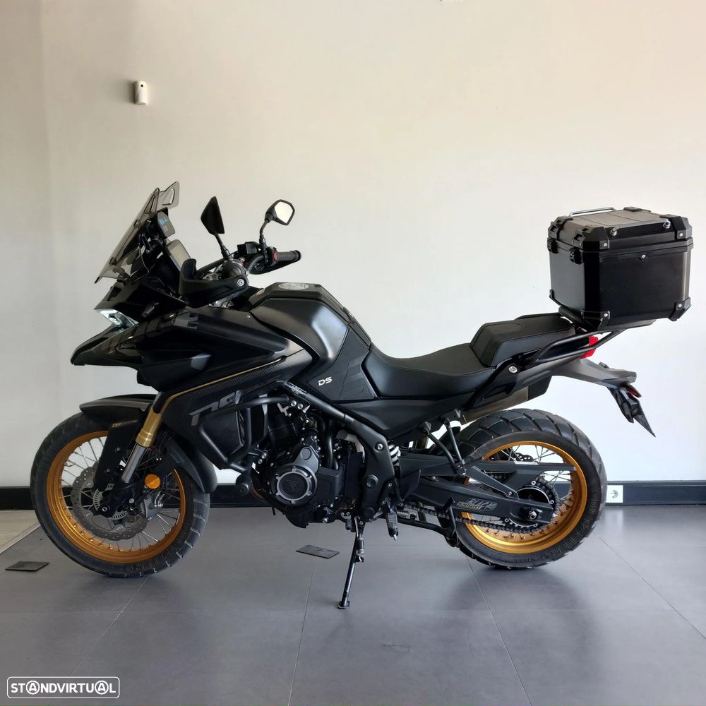 Voge 525DSX - 2
