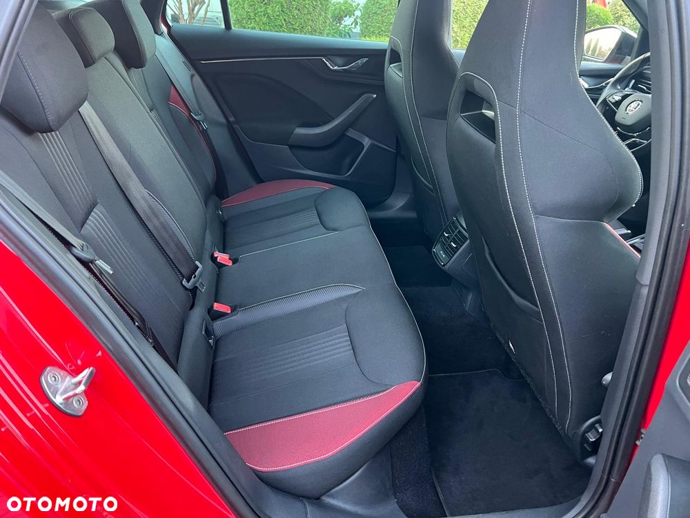 Skoda Kamiq 1.5 TSI Monte Carlo DSG - 14