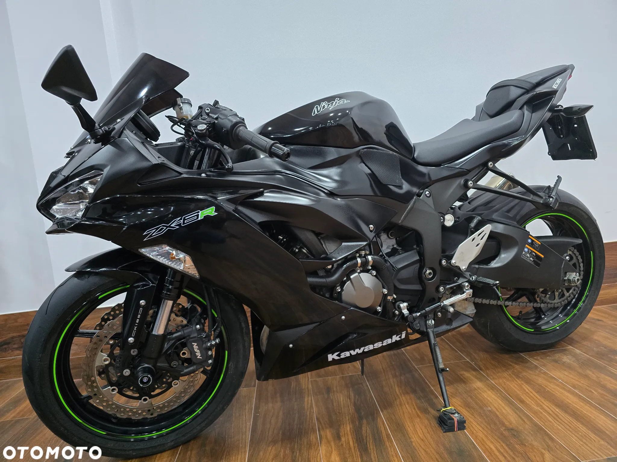 Kawasaki Ninja - 32