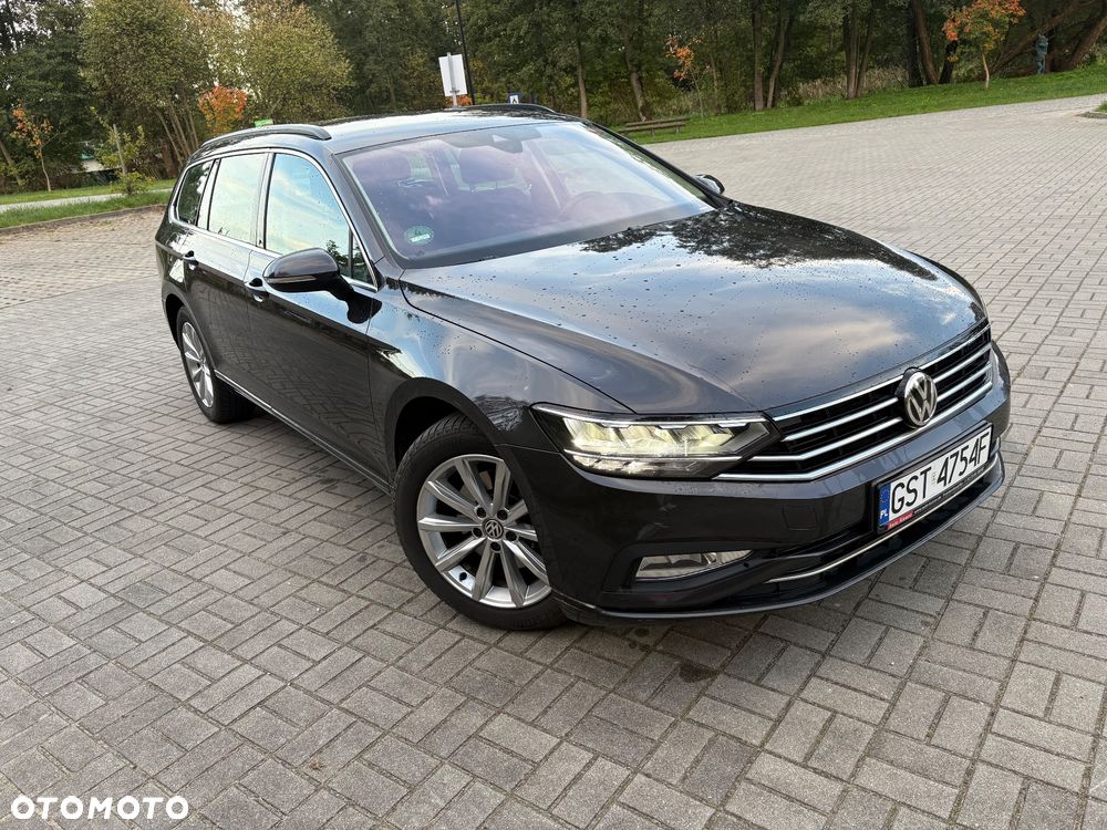 Volkswagen Passat 2019 photo 2