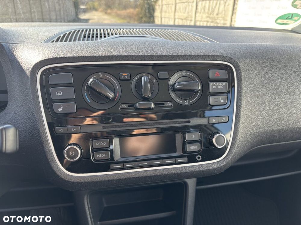 Volkswagen up! take - 6