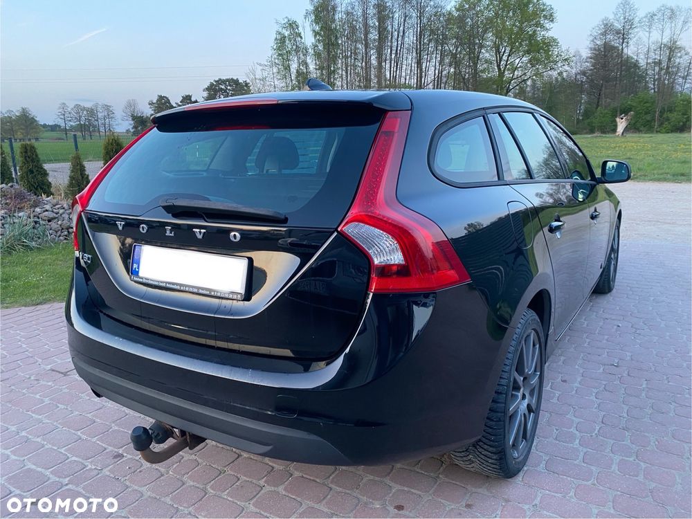 Volvo V60 D2 Edition - 25