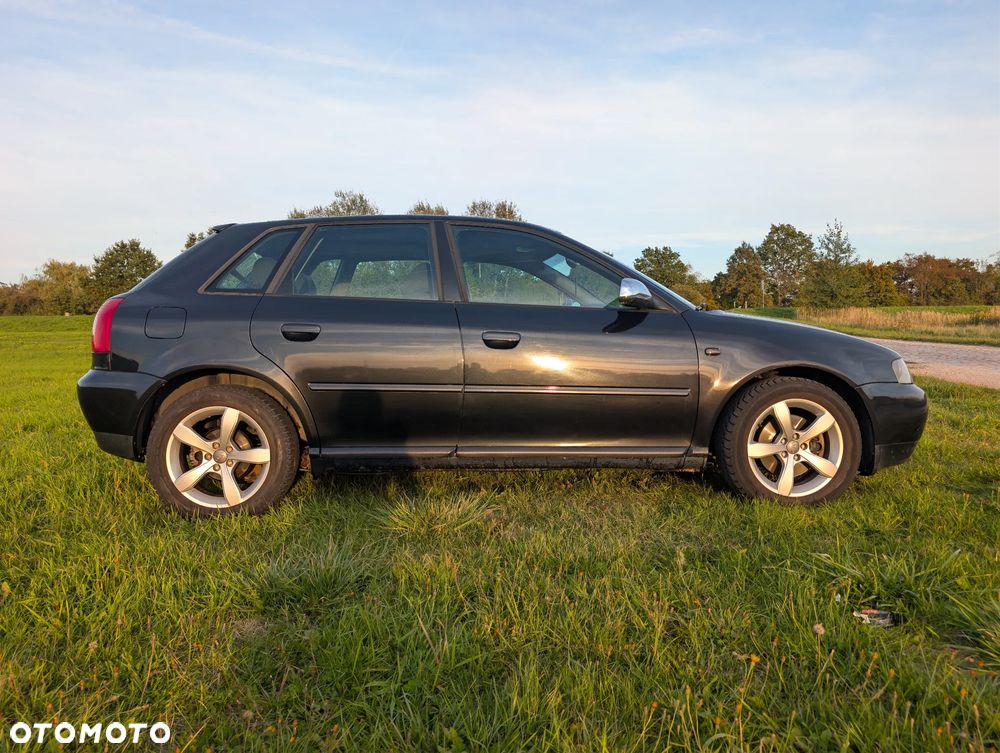 Audi A3 Sportback 1.8T Ambition - 8