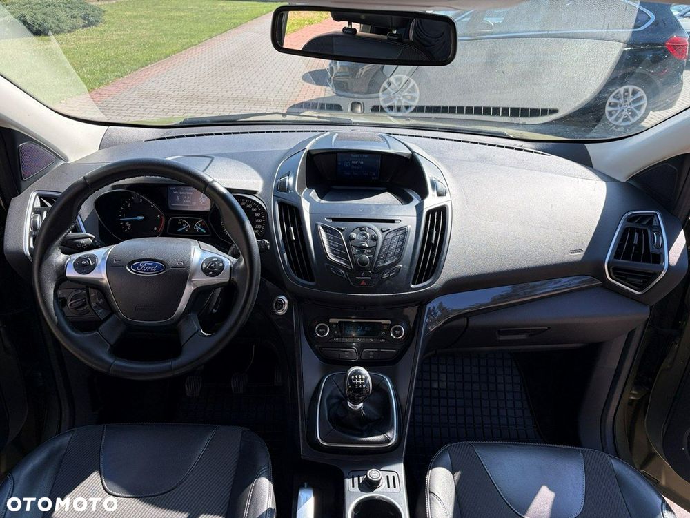 Ford Kuga - 8