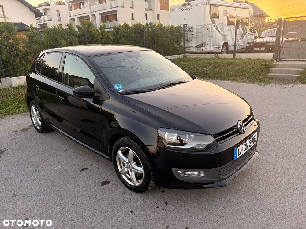 Volkswagen Polo 1.4 16V Comfortline - 1