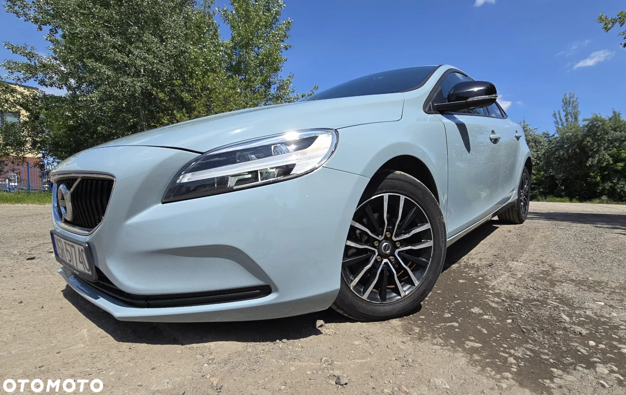 Volvo V40 D2 Drive-E Momentum - 19