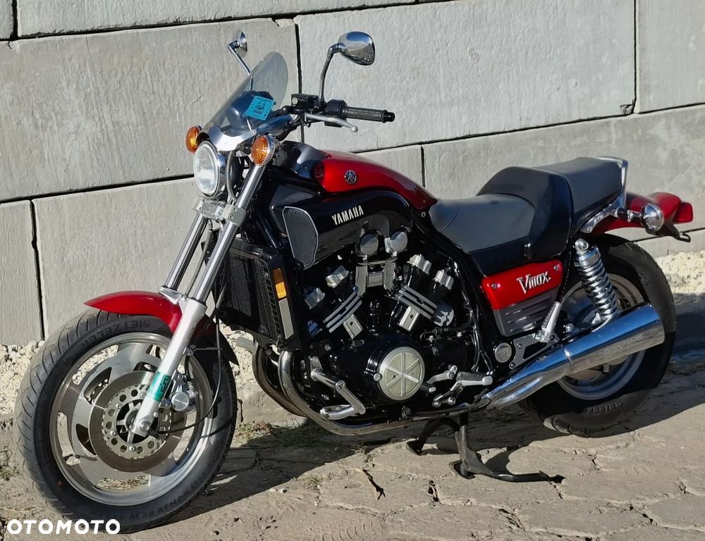 Yamaha V-MAX - 15
