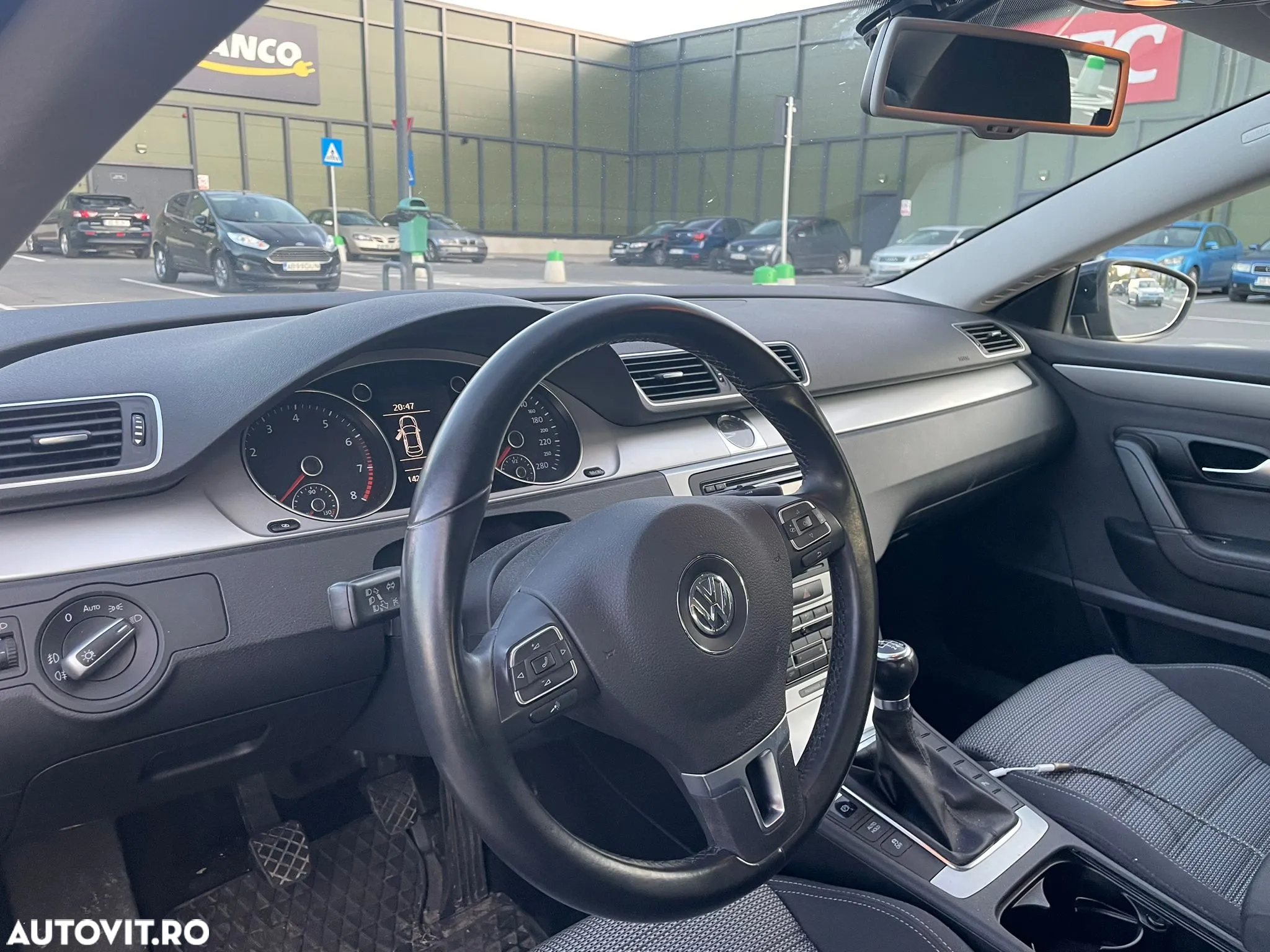Volkswagen Passat Variant 1.8 TSI Trendline - 6