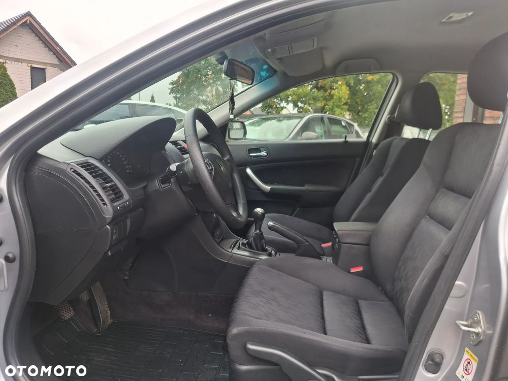 Honda Accord Tourer 2.0 i Sport - 19