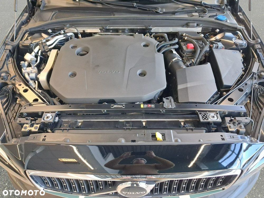 Volvo V60 Cross Country - 26