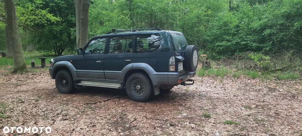 Toyota Land Cruiser - 6