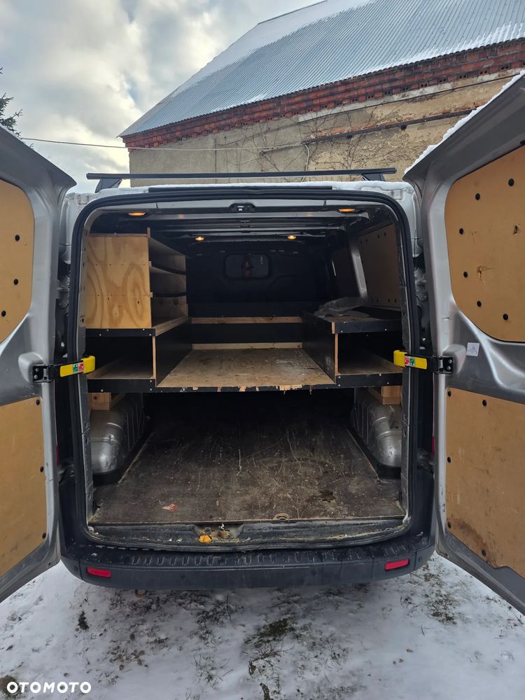 Ford Transit Custom - 13