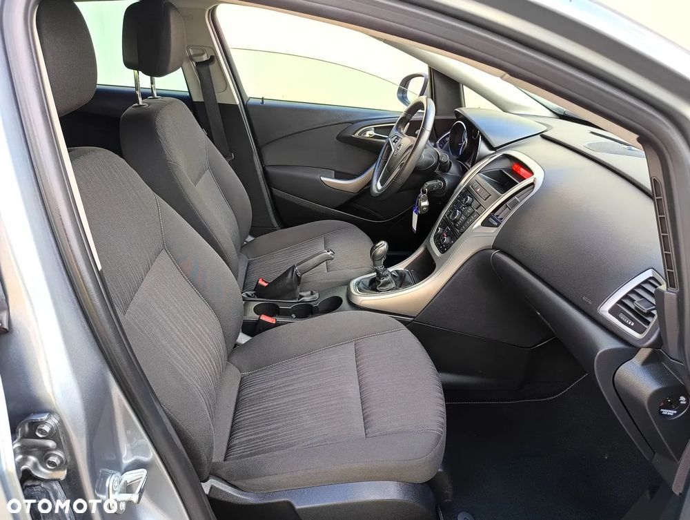 Opel Astra 1.4 EcoFLEX Start/Stop Innovation - 21