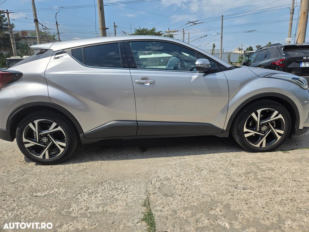 Toyota C-HR - 3