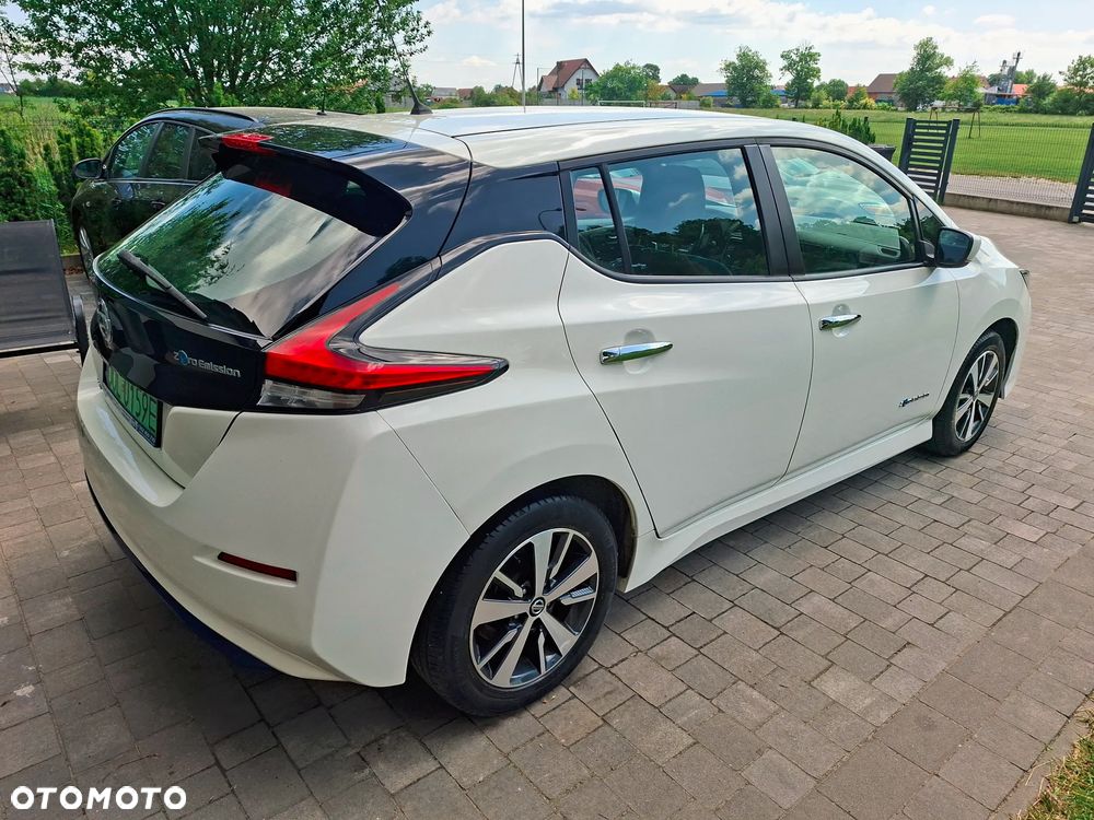 Nissan Leaf 40 kWh Acenta - 8