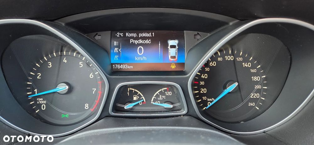 Ford Focus 1.0 EcoBoost Titanium - 21