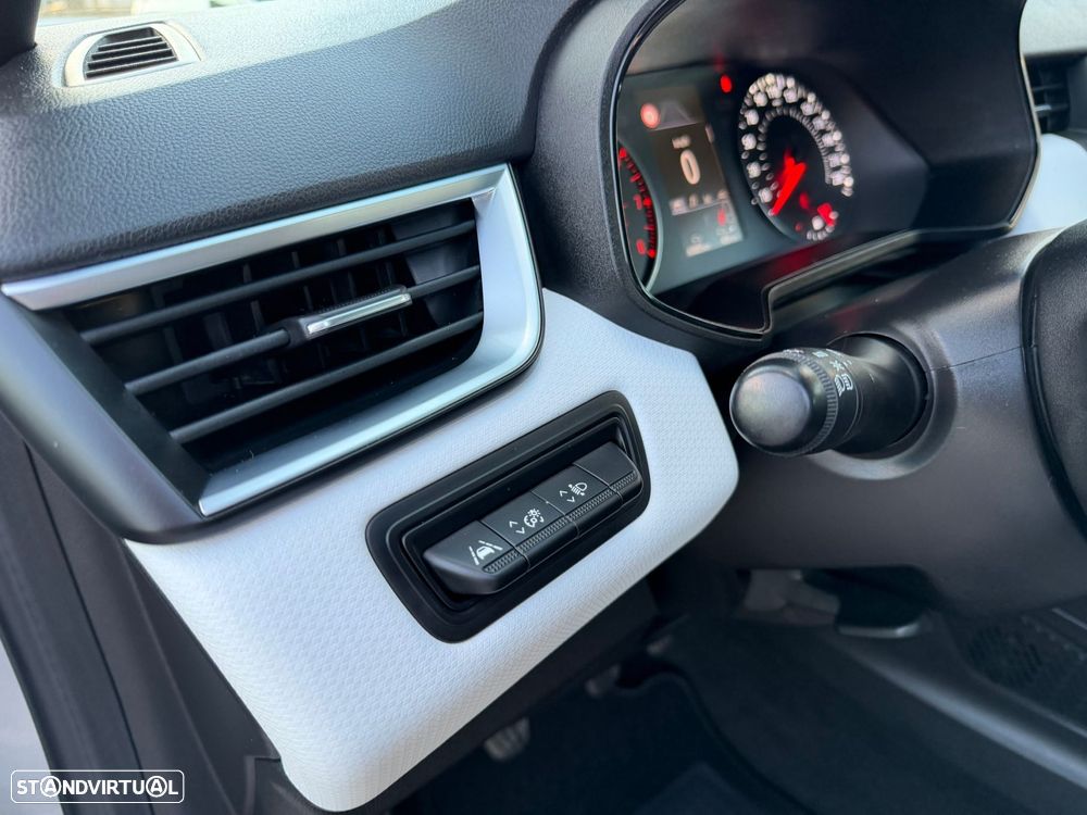 Renault Clio 1.0 TCe Limited - 26