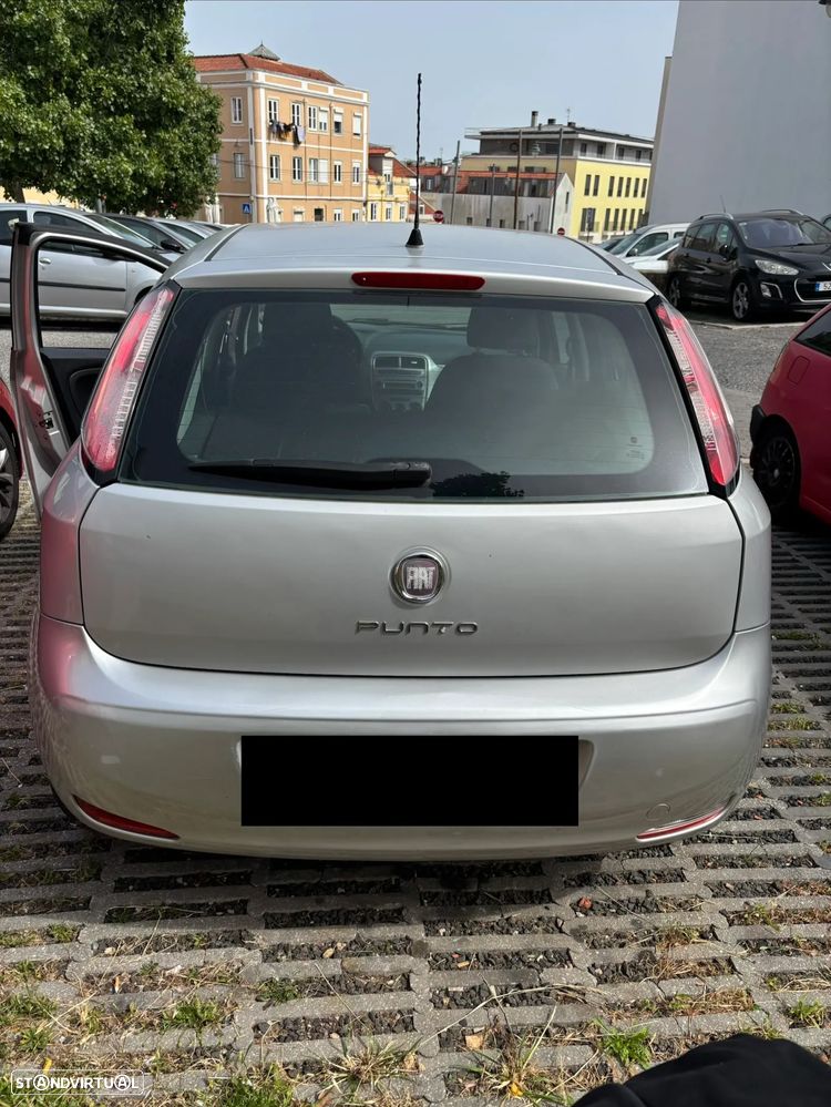 Fiat Punto - 10