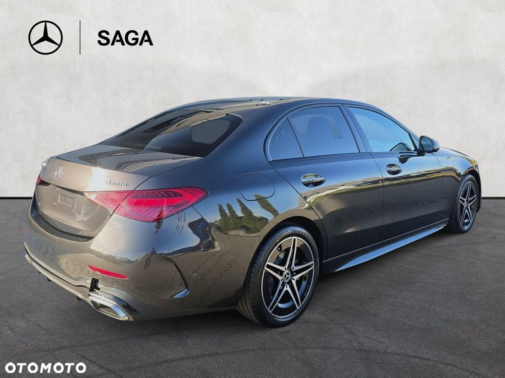 Mercedes-Benz C-Class 2026 photo 5