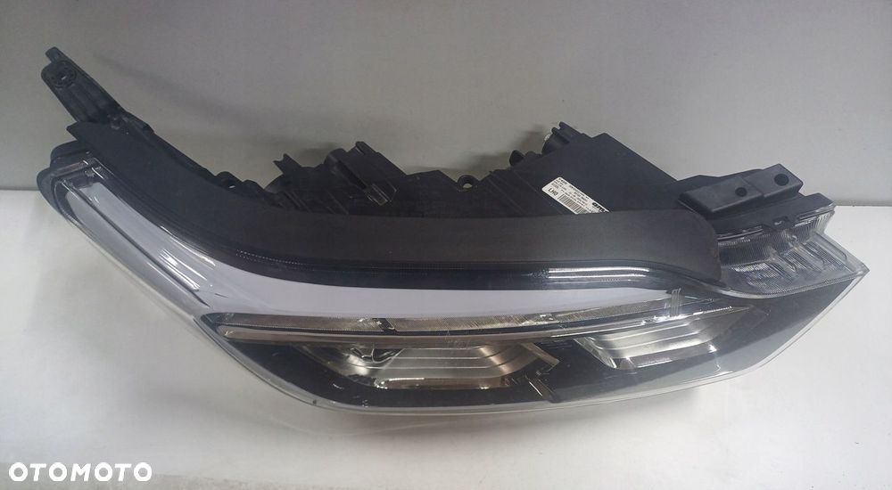 lampa prawy przód SSANGYONG REXTON XENON LED 17-20r EUROPA - 4