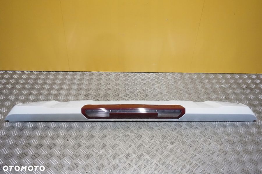 CHEVROLET GMC SILVERADO SIERRA 2019 - 2021 Spoiler Kabiny Dachu Tył USA - 1