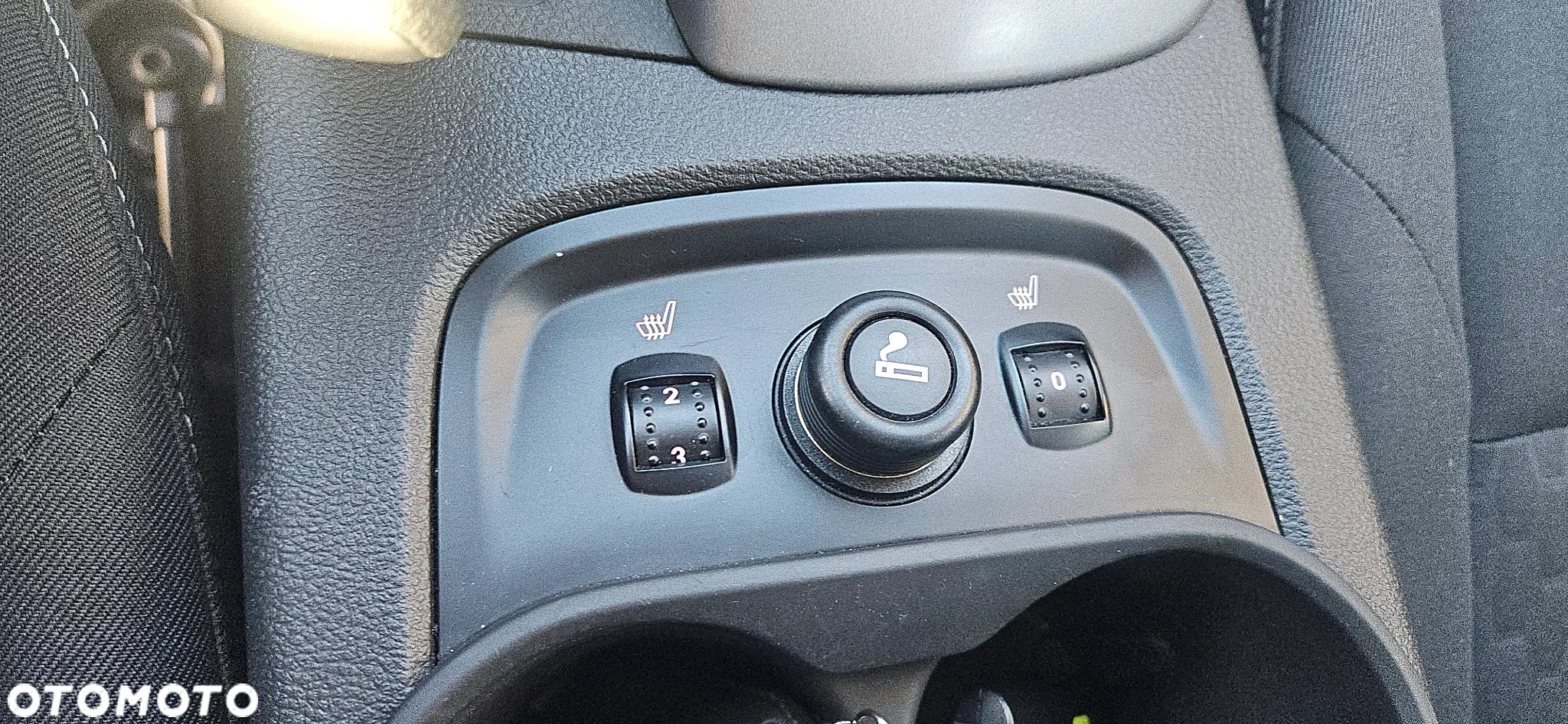 Ford Focus 1.0 EcoBoost 99g Start-Stopp-System SYNC Edition - 15