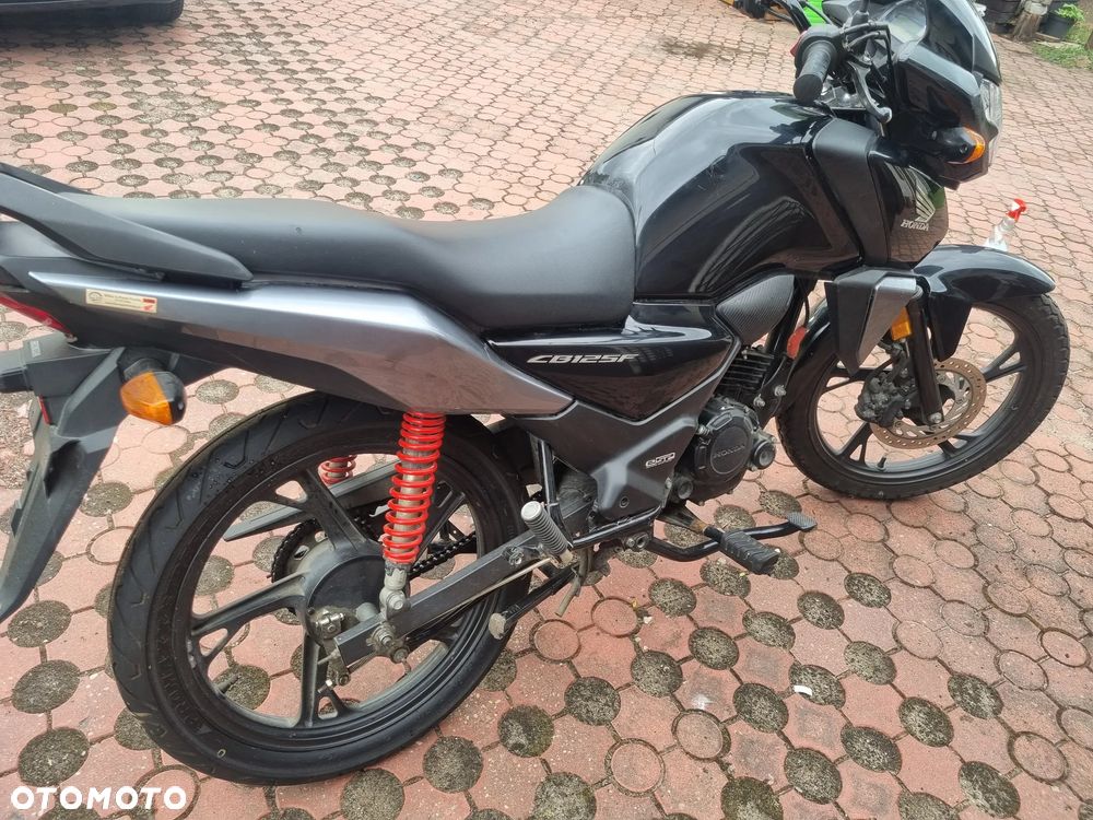 Honda CBF - 9