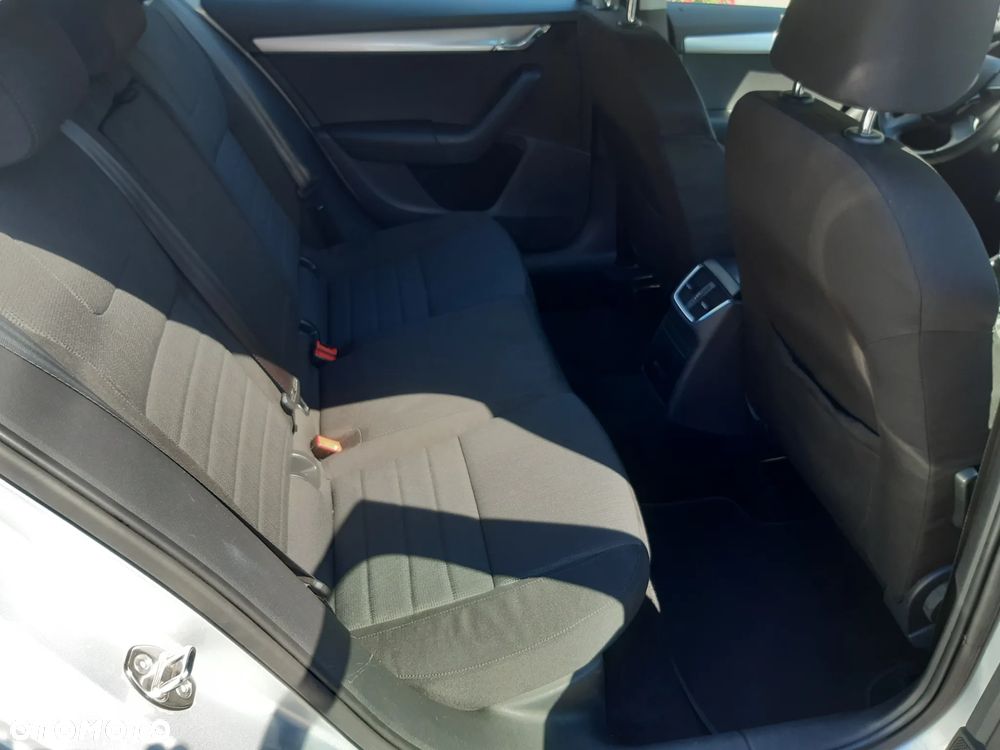 Skoda Octavia 1.4 TSI Elegance - 21