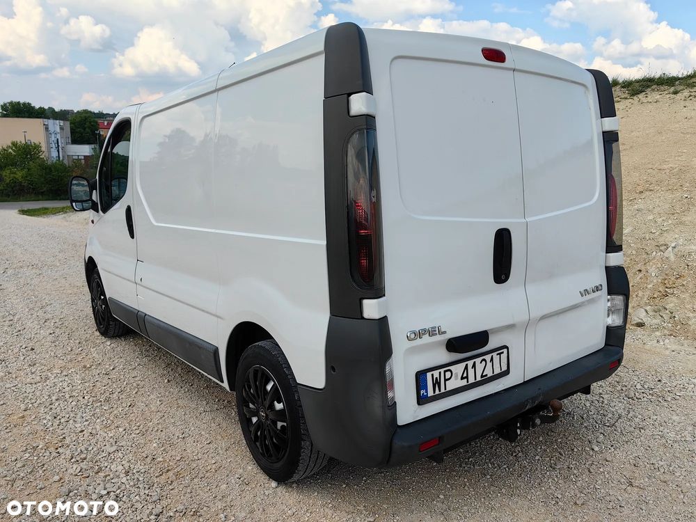 Opel VIVARO - 8