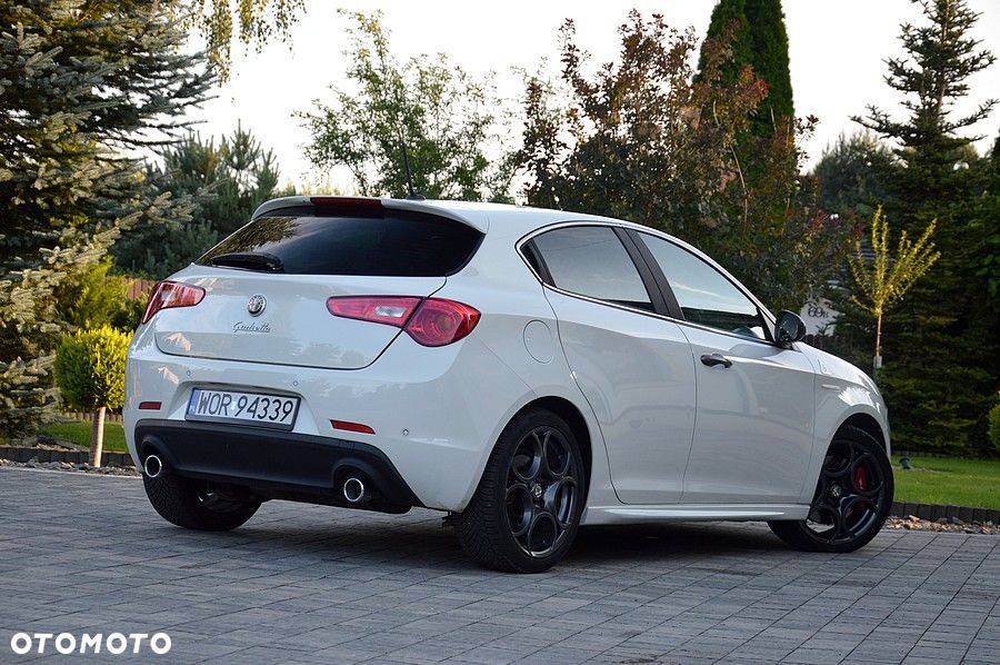 Alfa Romeo Giulietta 1.8 TBi 16V TCT Quadrifoglio Verde - 11