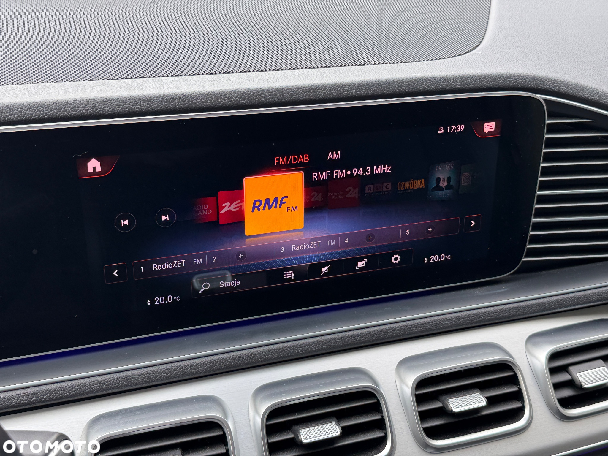 Mercedes-Benz GLE 350 e 4-Matic - 24