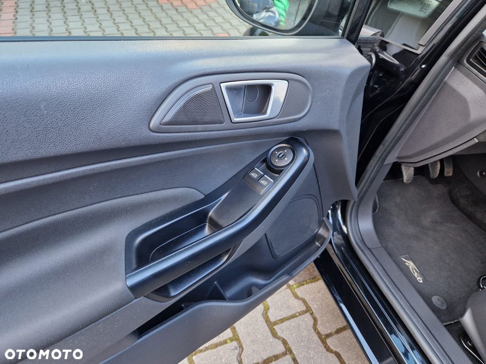 Ford Fiesta 1.25 SYNC Edition - 12