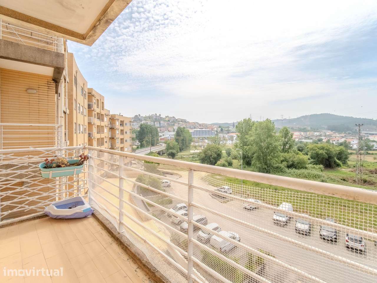Viver em Frente ao Parque da Cidade | Imperdível Apartamento T2 Duplex - Grande imagem: 4/24