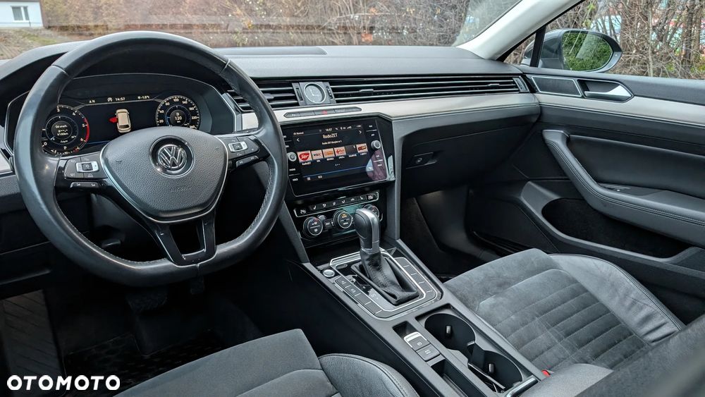 Volkswagen Passat 2.0 TDI BMT SCR Highline DSG7 - 33