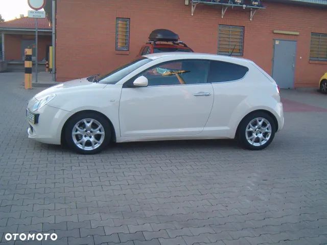 Alfa Romeo Mito 1.4 16V Junior - 8