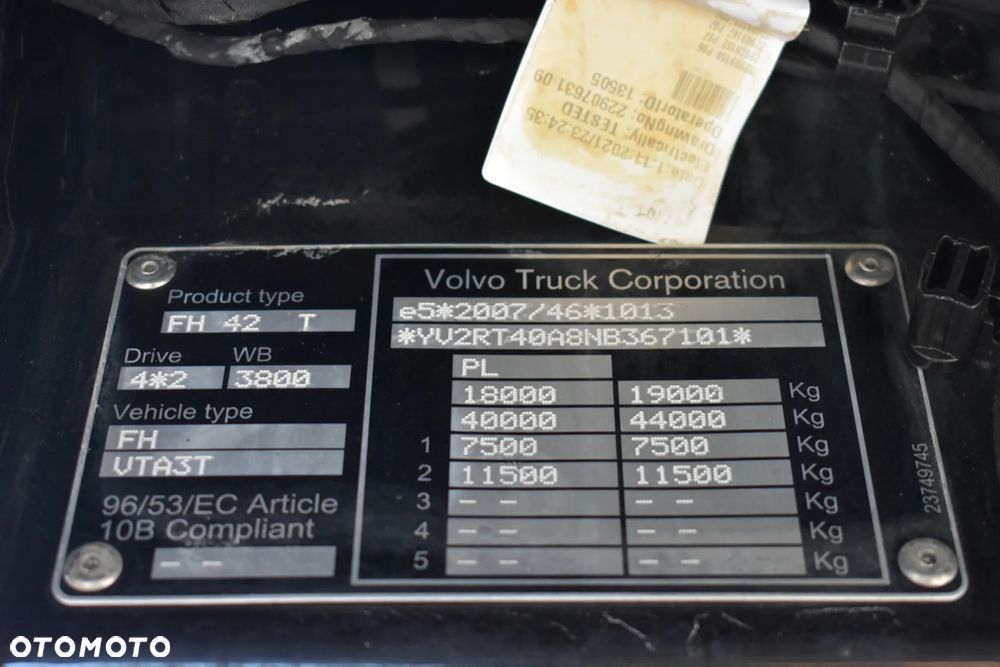 Volvo FH 500 XL MEGA // RETARDER // FULL LED // SKÓRY // XENON // TV // FULL AIR // BLACK EDITION // TRĄBY HADLEY // ORUROWANIE - 40