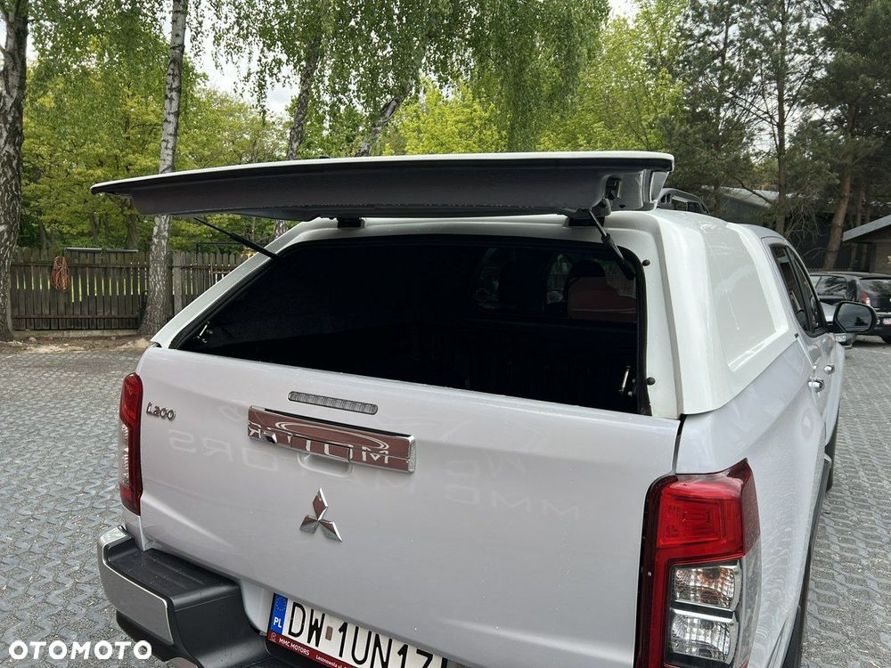 Mitsubishi L200 2.2 d DC Instyle Plus - 24
