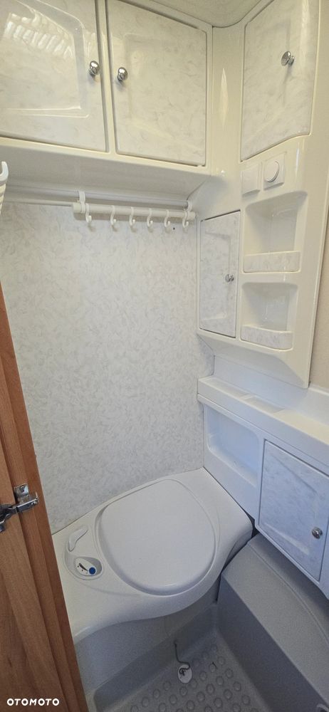 Hobby 400 SF DE LUXE - 10