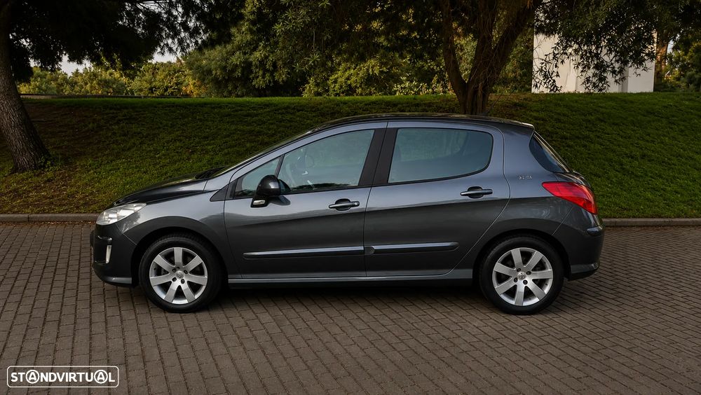 Peugeot 308 1.6 HDi Premium - 4