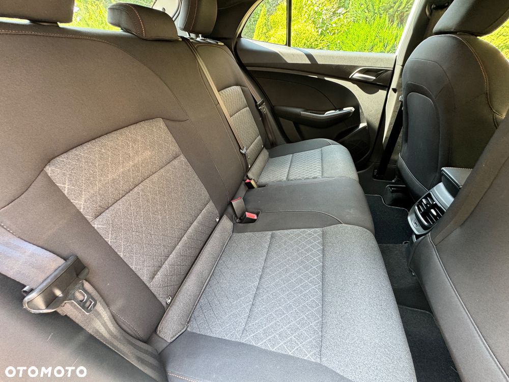 MG MG3 1.5 HEV+ Excite - 13
