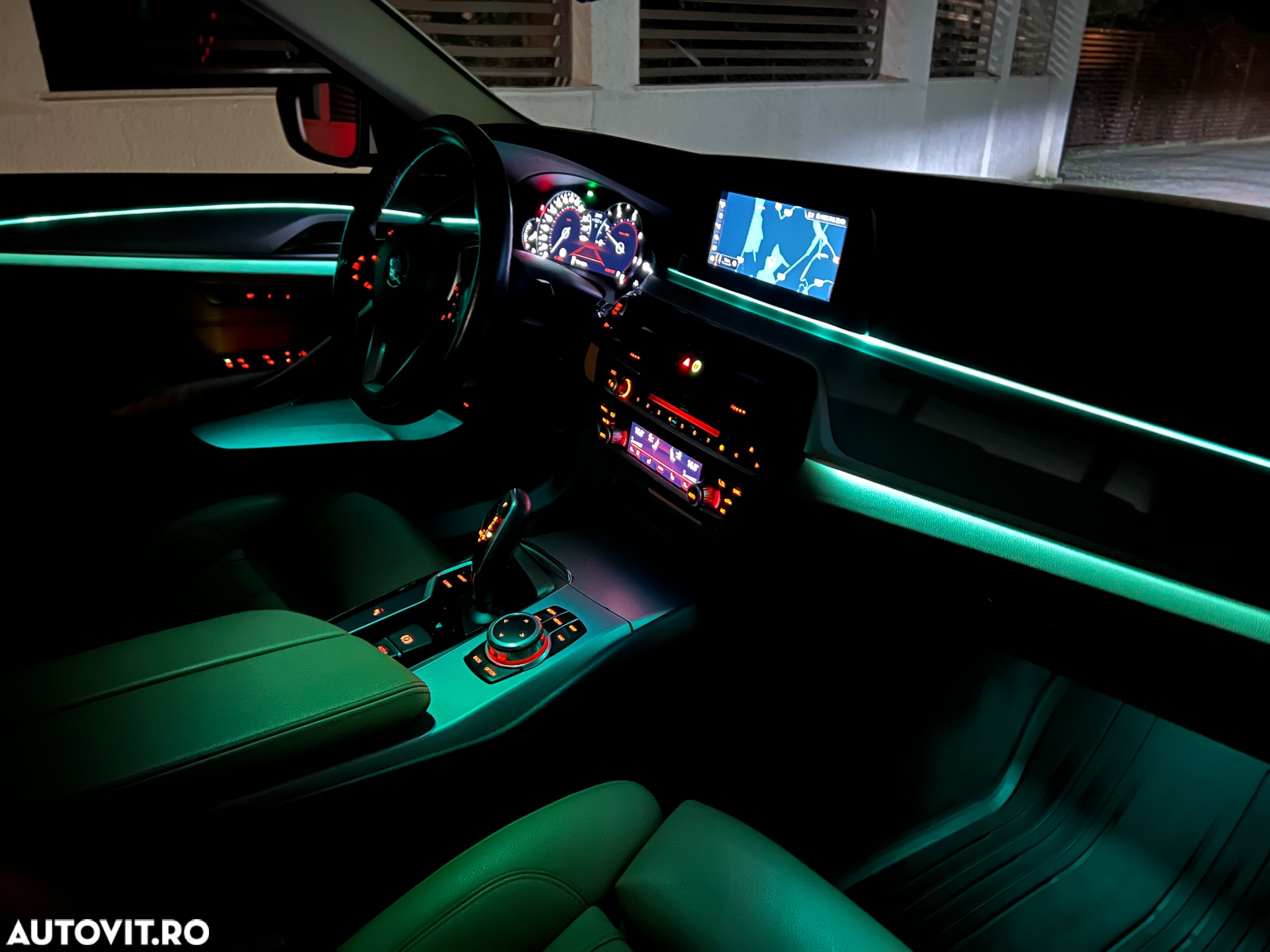 BMW Seria 5 520d AT - 9