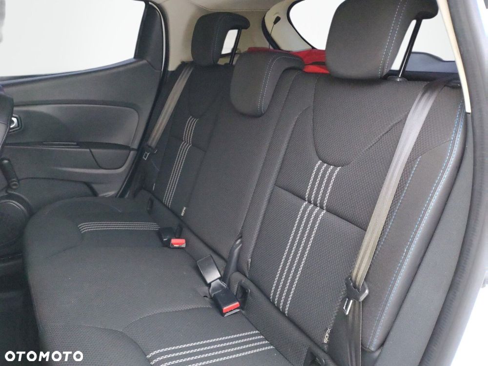 Renault Clio - 21